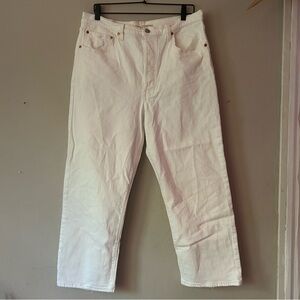 Levi’s Ribcage Straight Ankle white slightly distressed women’s jeans Size 33